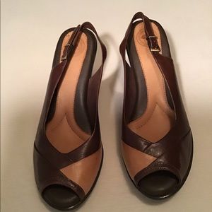 Nurture heels NWOT 2 tone sling back, cushioned